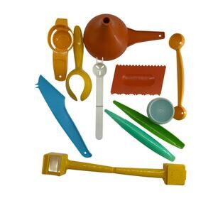 Vintage Tupperware 11 Pc Bundle Funnel Smidget Egg Tools cake butter corer